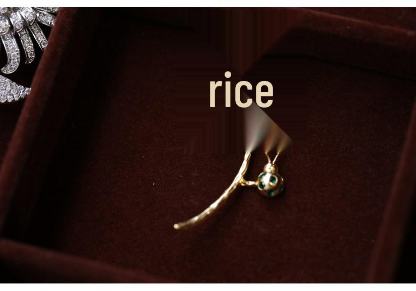 Bo Xin Yun Luxurious Zircon Plum Blossom Fan Pearl Brooch Pin