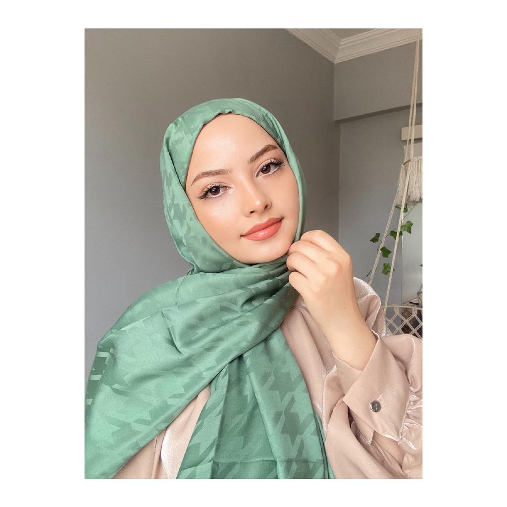 Houndsfoot Patterned Silky Jacquard Shawl