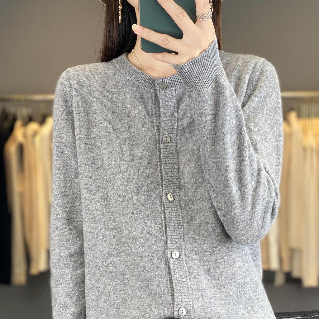2025 A/W Women's Knit Cardigan: Round Neck, Long Sleeve, Loose Wool Pullover, Comfortable Solid Color Sweater