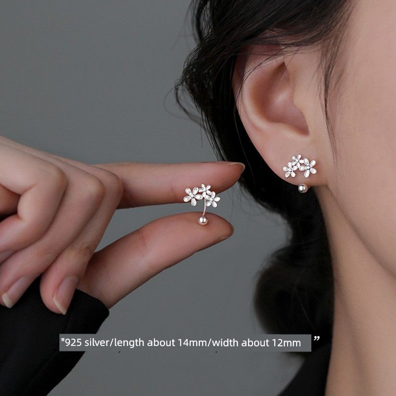 

[Сяннань] Серьги-пусеты из стерлингового серебра 999 пробы с цветами, дизайн для особых случаев, женские, новинка 2025 года, горячо продаваемые серьги, необычные серьги 925 Silver Flower Stud Earrings (Two Price)