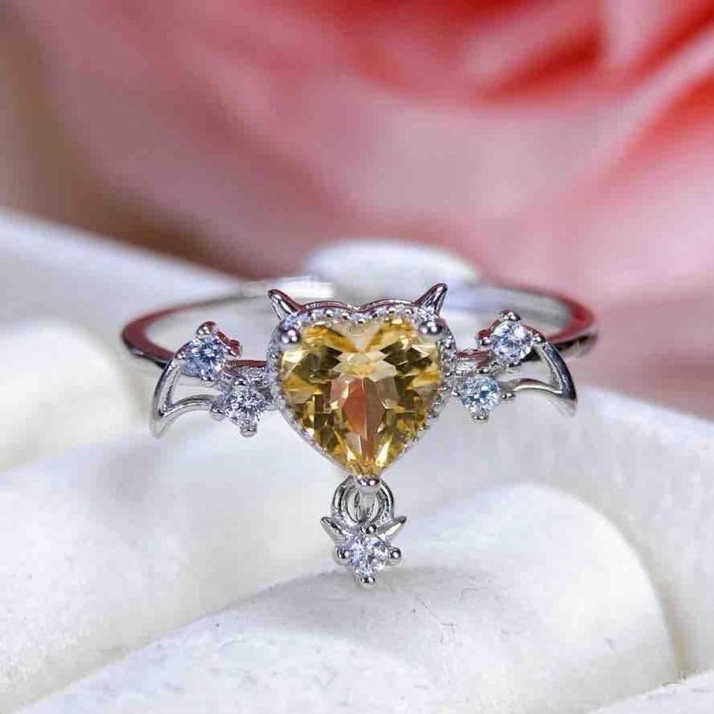 2025 Women's Fashion Yellow Crystal Ring with S925 Silver