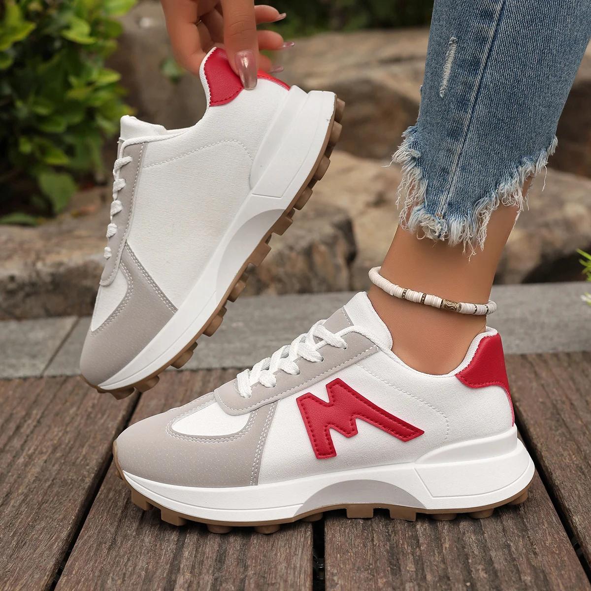 Женские кроссовки — фото 4