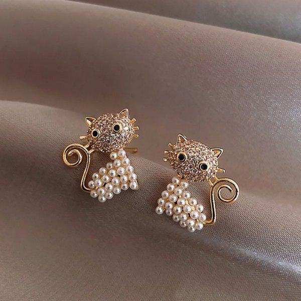 New Trendy Moon Dangle Earrings For Women Temperament Pearl Cherry Cat Rhinestone Pendant Earring Girl Party Zircon Gift