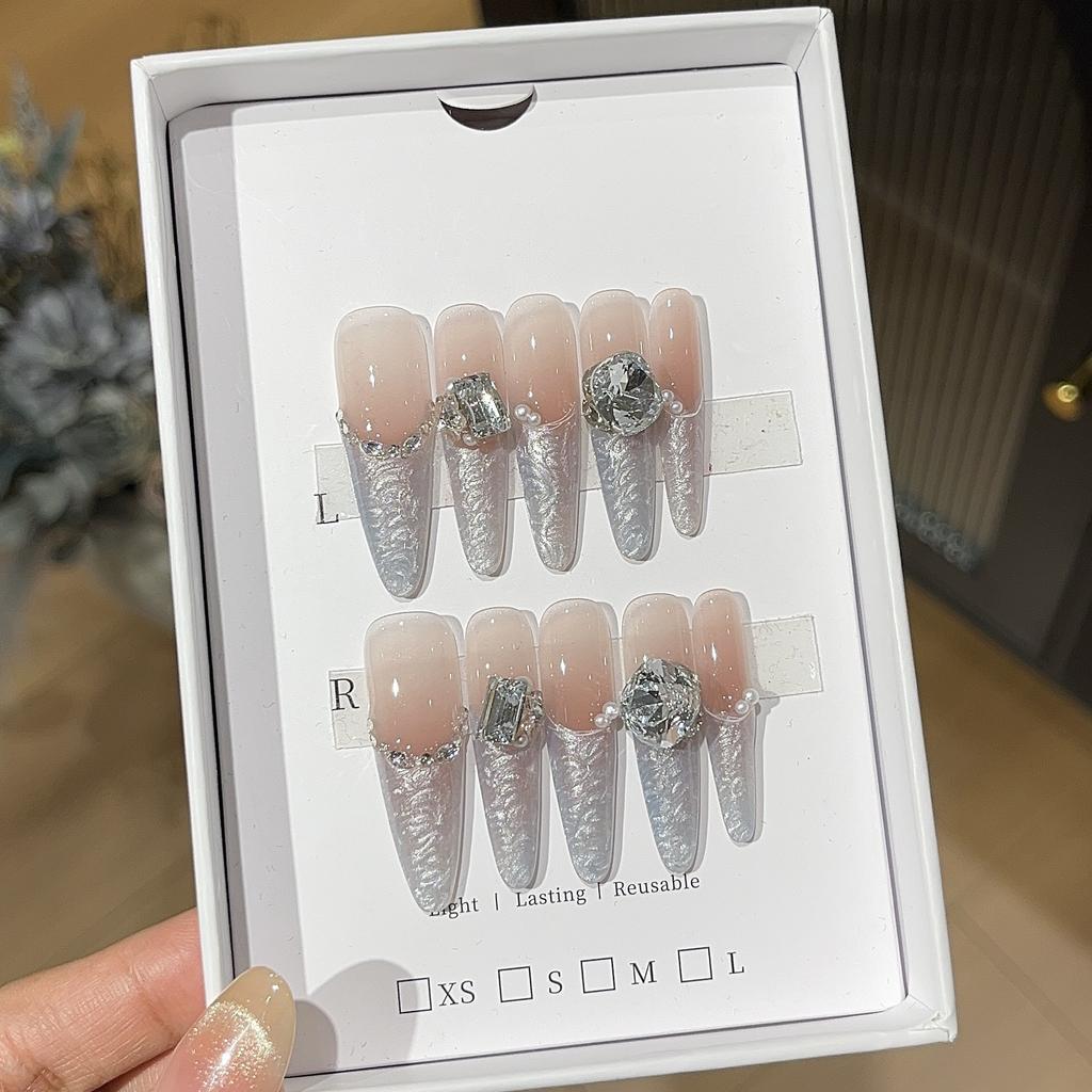 Pure Desire, Cool Aurora Pearl Thread French Light Luxury K9 Drill Wearable Armor