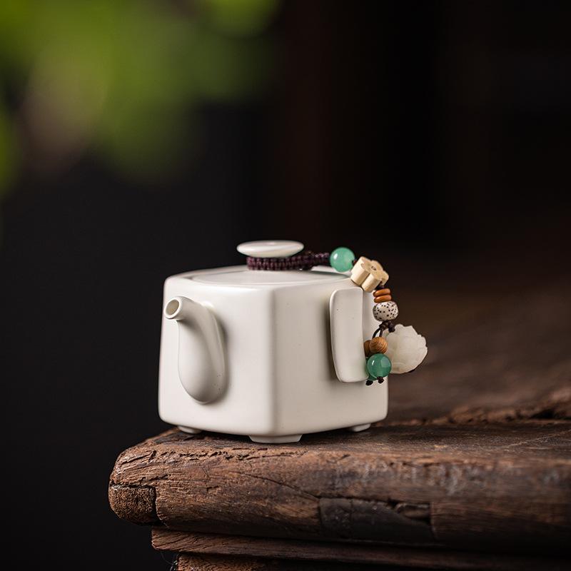 

Ручная печная чайник молочно-белый квадратный чайник одинарный чайник анти-ру для дома кунг-фу чайный сервиз фильтр шарик отверстие домашний захват чайника