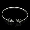 Women's Open Cuff Gold Leaf Bangles European Charming Exaggerated Charm Bracelets for Ladies Beach Vacation Hand Jewelry