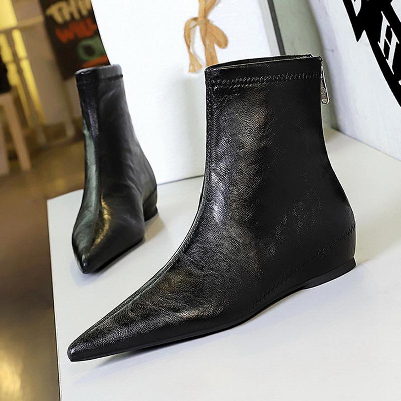 2025 Téli Cipők Női Lapos Csizmák Retro Parti Cipők Hegyes orrú Márkás Női Bokacsizmák Plüss Magasító Cipők 3cm
