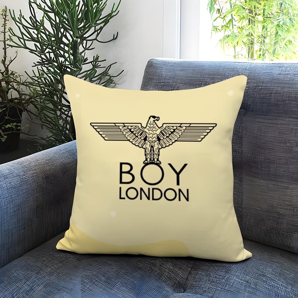 

Hot B-BBOY LONDON Cushion Cover Comfortable Reversible Pillow Cover Ideal for Car Sofa Bedroom & Beyond 30cmx30cm