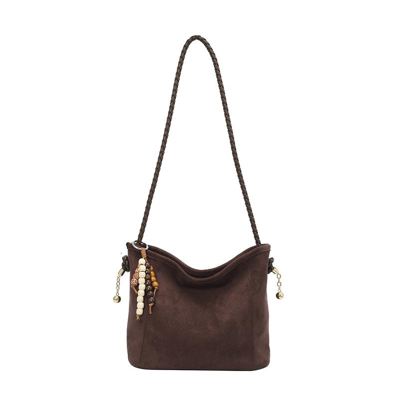 Suede bag women's large capacity 2025 new autumn and winter retro messenger bag popular commuter bucket bag this year