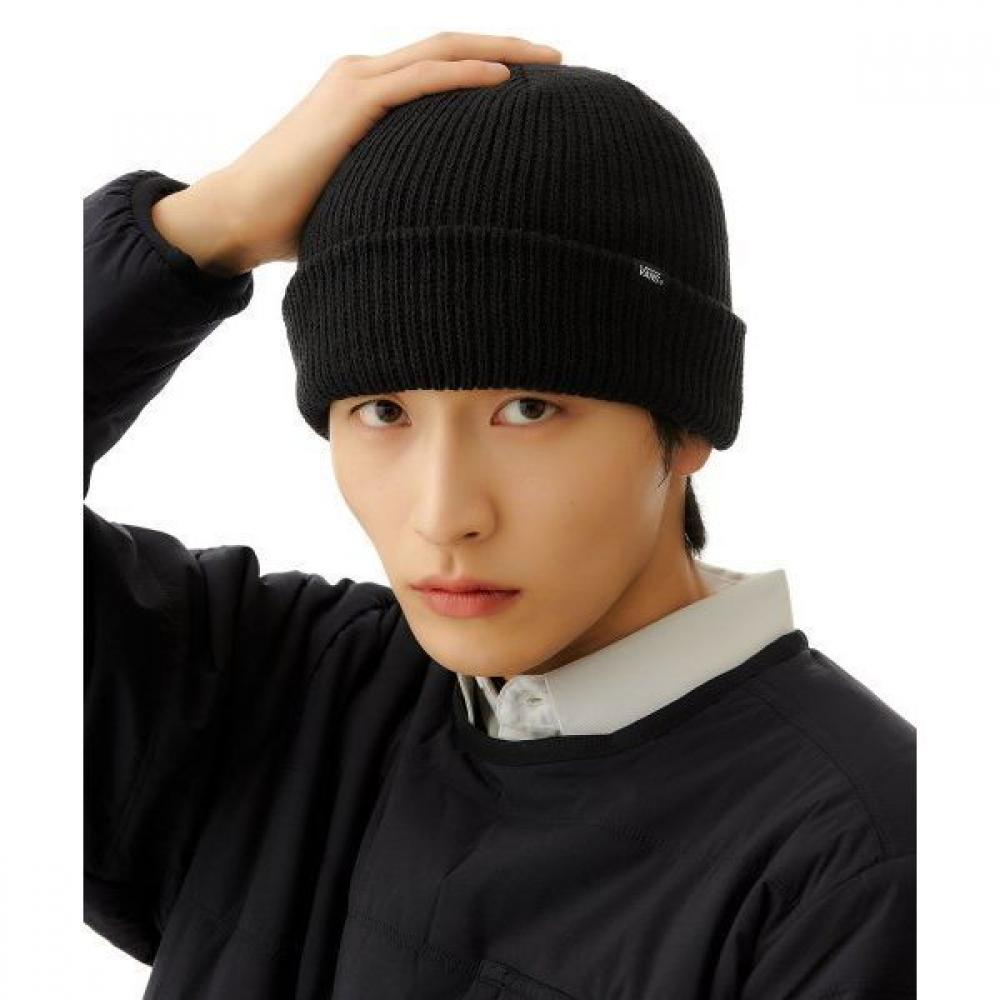 

Vans Core Basic Beanie черный Vn000k9yblk1 FREE