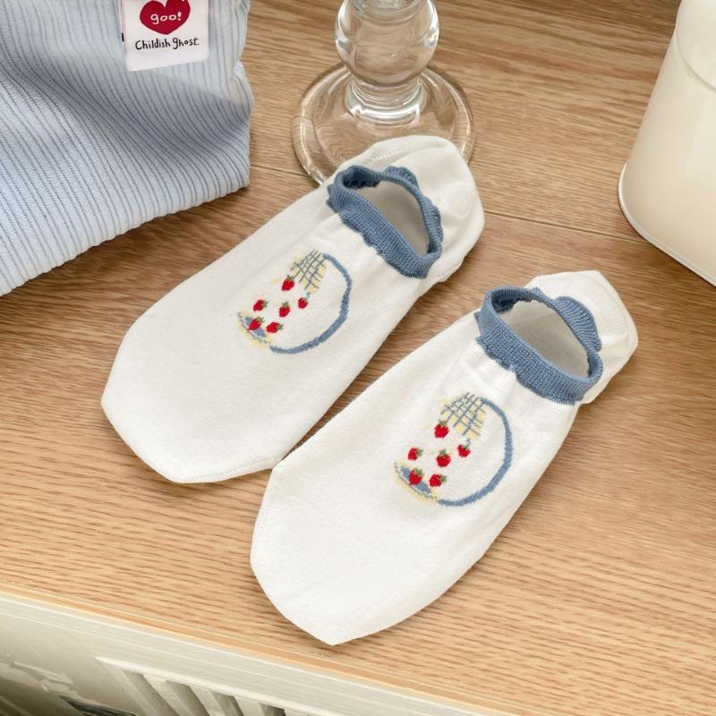 Women's Summer Thin Shallow Mouth Invisible Sweet Fruit Silicone Non Slip Boat Socks