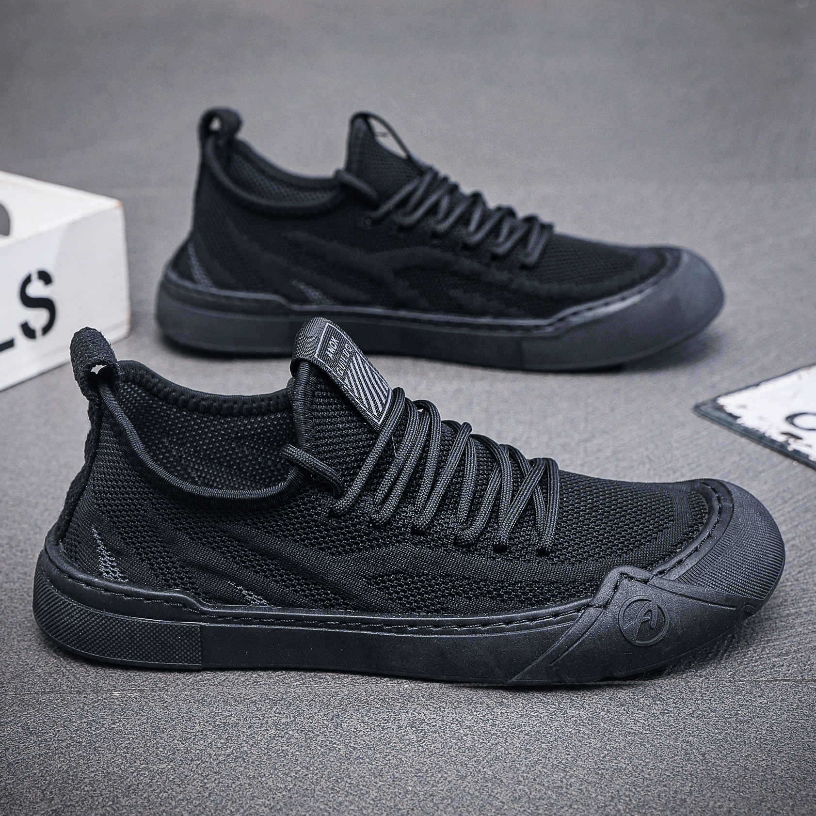 

Men s shoes are breathable in summer, new casual fly-woven mesh surface, deodorant and versatile thick sole, heightening, comfortable and trendy dad s 44 чёрный