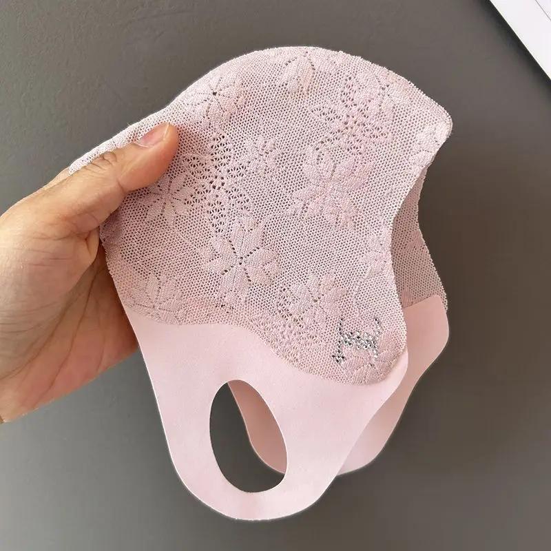 

Sunscreen mask for women, eye corner protection, summer thin, breathable lace, UV resistant, cycling ice silk mask світло-сірий колір
