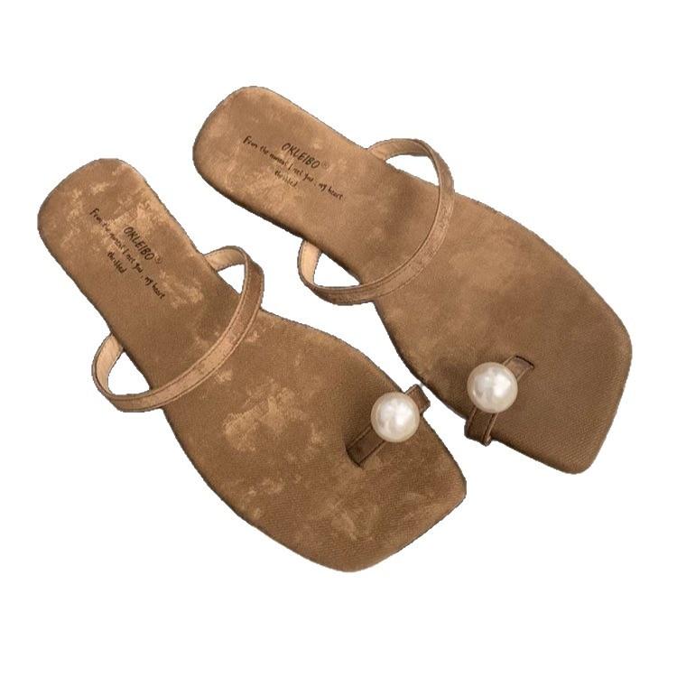 Flache Perlen-Zehenkappe kleine coole Hausschuhe, Feenschuhe tragen 2025 neuer Sommer mit Rock neue chinesische Sandalen