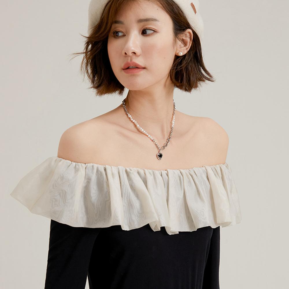 Laengsseon Ls_Stitched Ruffle Black Dress
