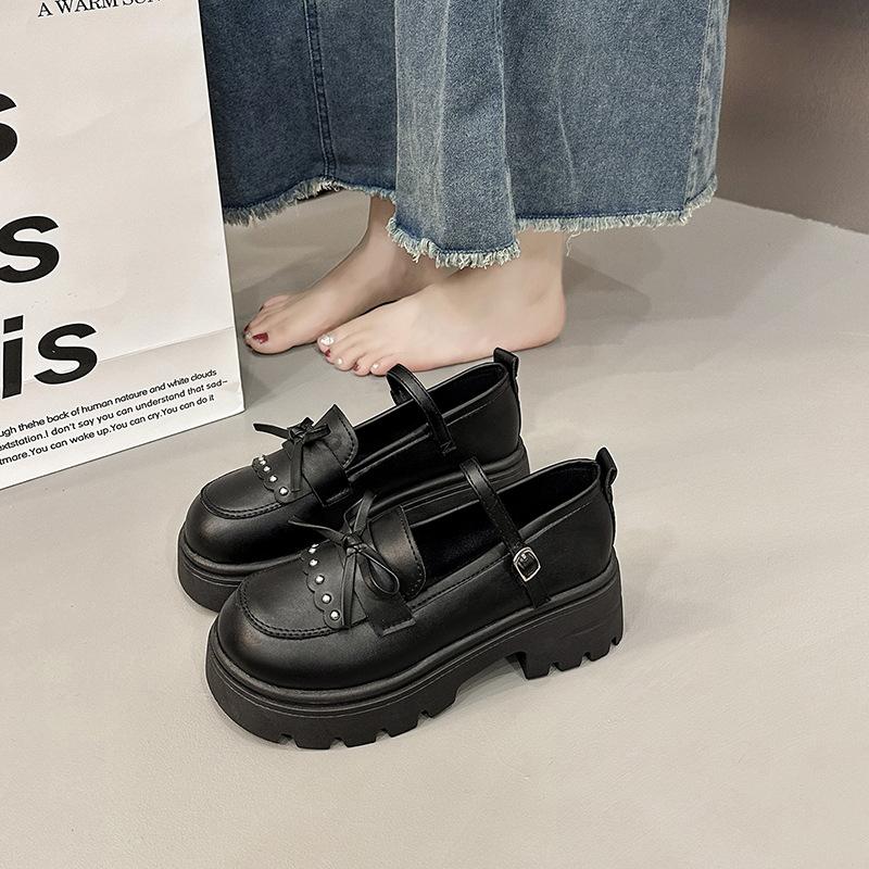 Retro British platform small leather shoes women's 2025 autumn new college style Japanese jk with skirt Mary Jane single shoes