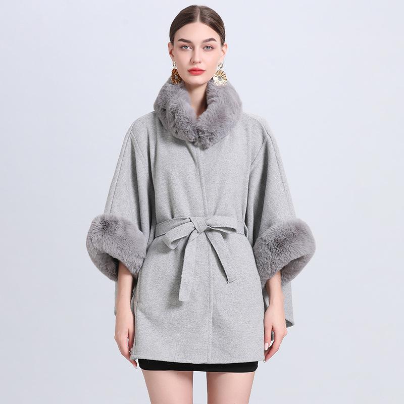 LJX Plush Shawl Winter Warm Cape Charming Women's Coat Plush Elegant Women's Cloak Thickened Plush Scarf Plush Girl Scarf Gift Party Versatile Cloak