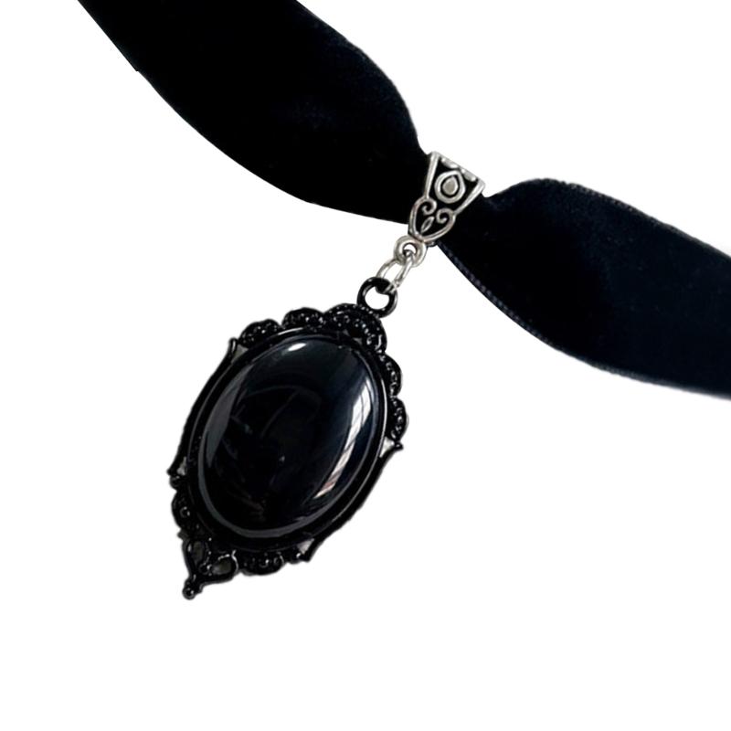 Black Velvet Collar Gothic Victorian Black Embossed Crystal Necklace Fashion Women Gifts Pagan Witchcraft Jewelry