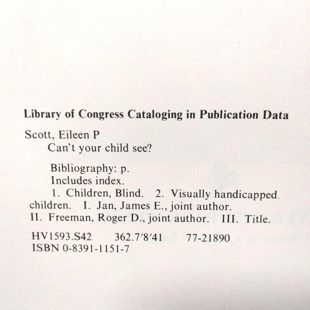 [USED] Foreign Books: CAN'T YOUR CHILD SEE? A Guide To Supporting Visually Impaired Children