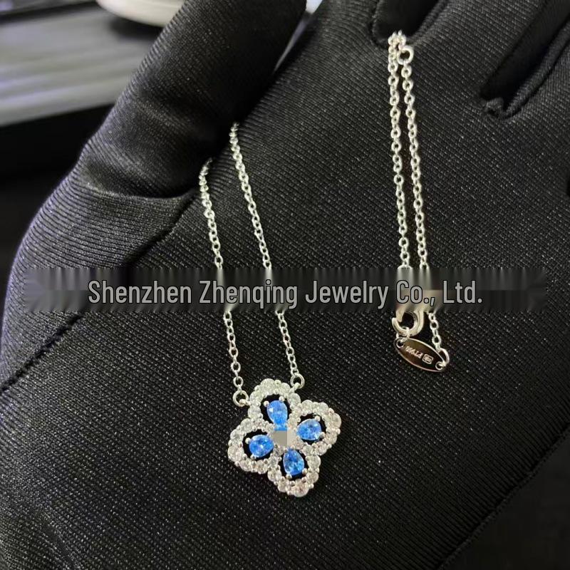

Women s Premium Handmade Clover Necklace, Luxurious Diamond-Set, Classic Best-Seller, Elegant Design, Light Luxury, Collarbone Chain 18K платиновий/синій
