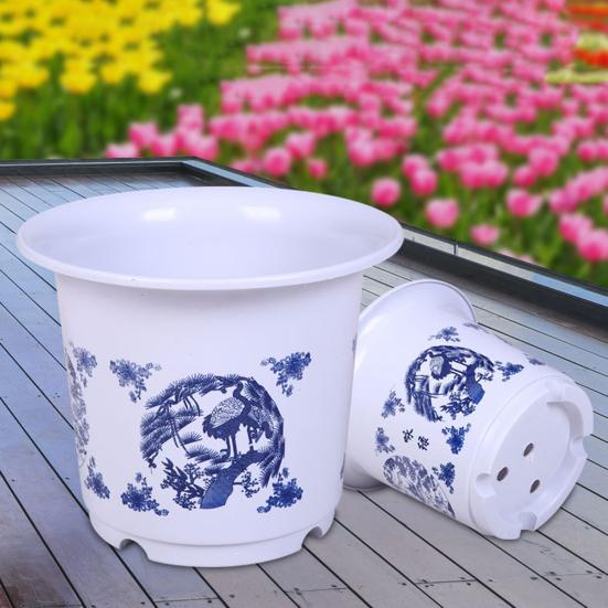 Thickened Plastic Flower Pot Breathable Planter for Blueberries Roses Hydrangeas Durable UV-Resistant Beginner Plant Pots