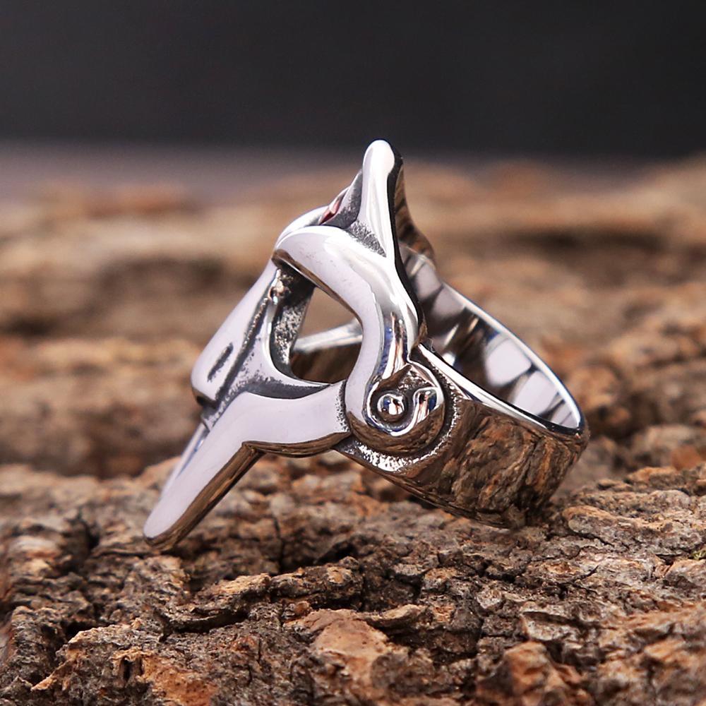 Punk Vintage Stainless Steel MF DOOM Mask Rings With Red Stone Fashion Fingers Jewelry For Men Women Party Amulet Jewelry Gifts