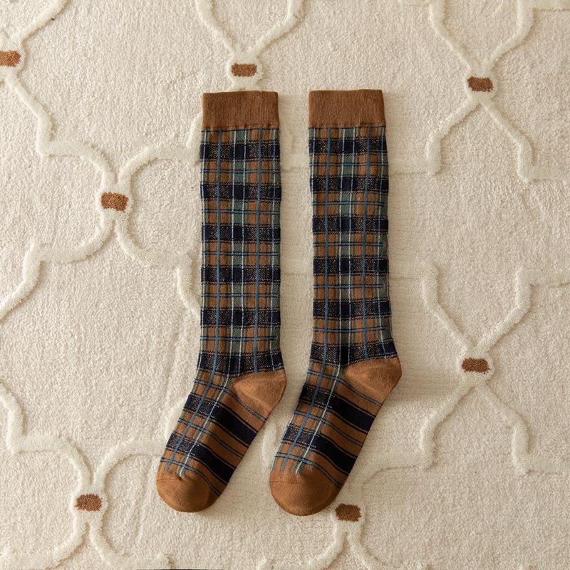 Harajuku Retro Karierte Damensocken Frühling Herbst Baumwolle Kniehohe Socken für Mädchen Damen Weich Atmungsaktiv Schlank Lange Röhrensocken Neu