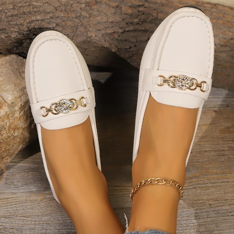 Large size Doudou shoes women's autumn new round head shallow mouth rhinestone chain flat bottom casual shoes