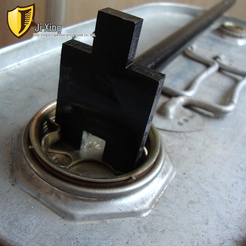 200L Oil Drum Open Barrel Wrench - Lid & Thread Cap Opener