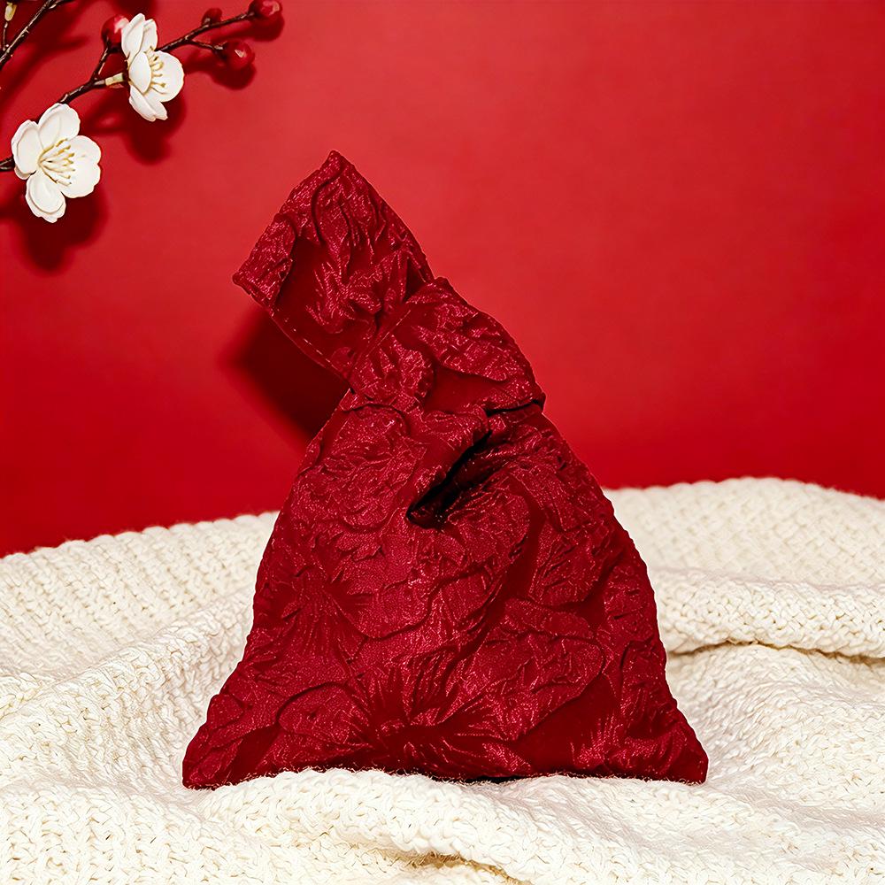 Luxury Chinese Wedding Candy Bags & Handheld Boxes - High-Value Party Favors