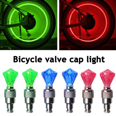 4 Pezzi Luce Valvola Pneumatico Bici Sensore Intelligente LED Lampada Ruota Bicicletta Ciclismo Notturno Colorata