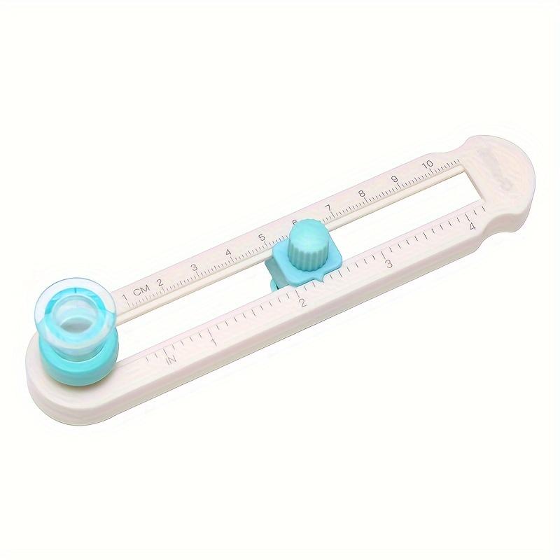 

[Точная резка] Компактный ручной инструмент для резки кругов | 1 шт. | Пластик | Четкая измерительная разметка, вращающаяся ручка | Для рукоделия и офиса белый