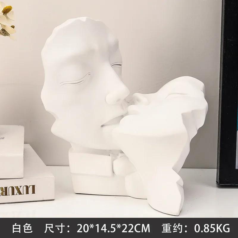 

Resin Crafts Abstract Portrait Sculpture Couple Gold Head Ornament Wedding Gifts Resin Decorative Figurines Home Decoration