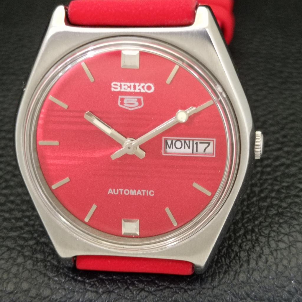 Seiko 5 AUTOMATIC 6319A VINTAGE JAPAN MENS RED COLOR DIAL WATCH A701528-5 R206b-a701528