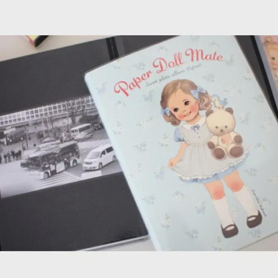 

Paper Doll Mate Photo Ticket Album
