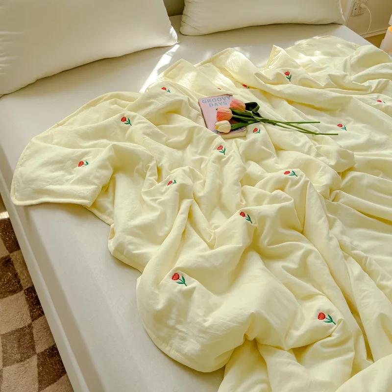 

New embroidered washed cotton summer quilt machine washable light dormitory single double summer air conditioner quilt 150x200cm 1pcs