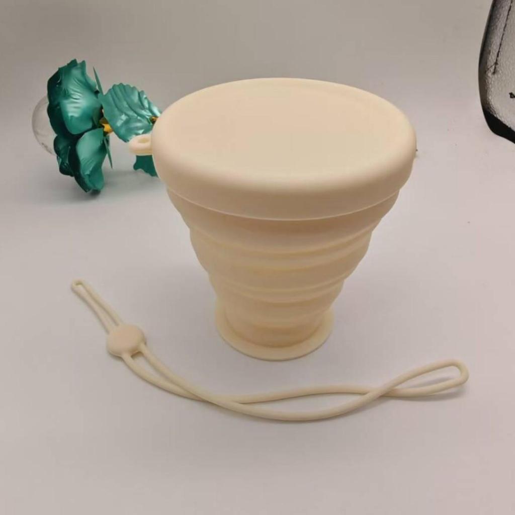Collapsible Food-Grade Travel Cup: Outdoor Tea, Camping, Cold Drinks & Portable Mouthwash Cup.