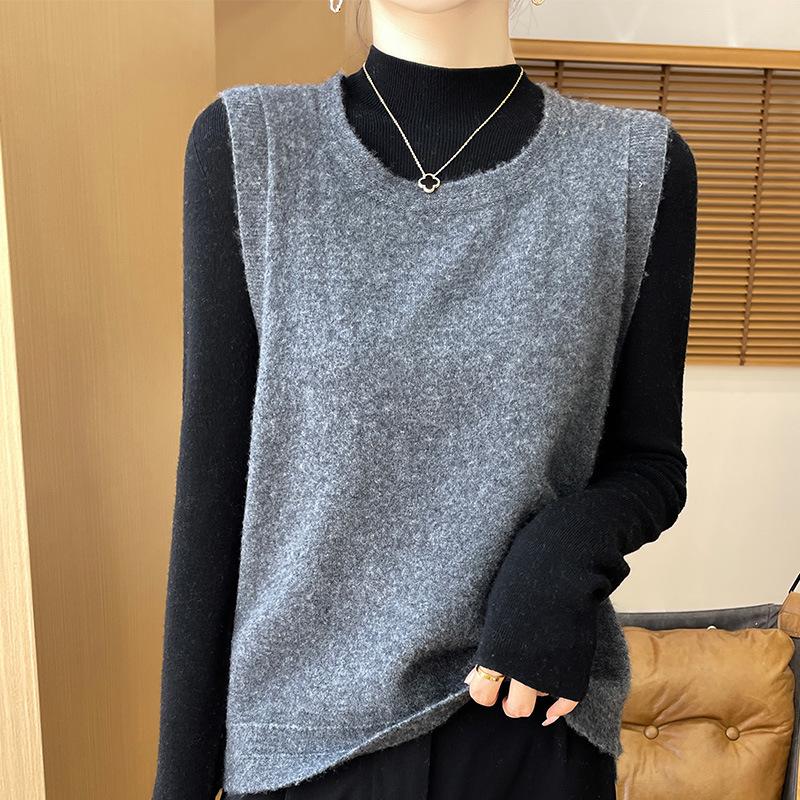 

Square Neck Cashmere Sweater Vest: Versatile, Loose-Fit Knitted Pullover for Spring and Autumn Fashion Extra Large