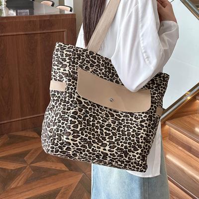 Large Capacity Leopard Print Fashion Shoulder Bag Women's New Simple Personalized Tote Bag Large Shopping Bag Leisure Travel Bag
