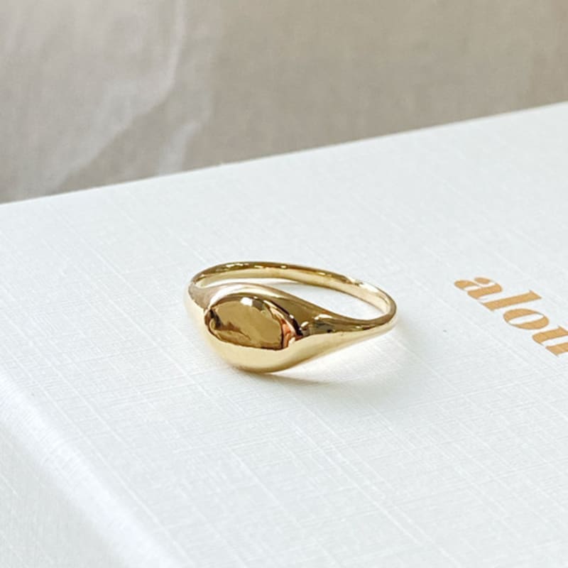 alouette baby signet ring