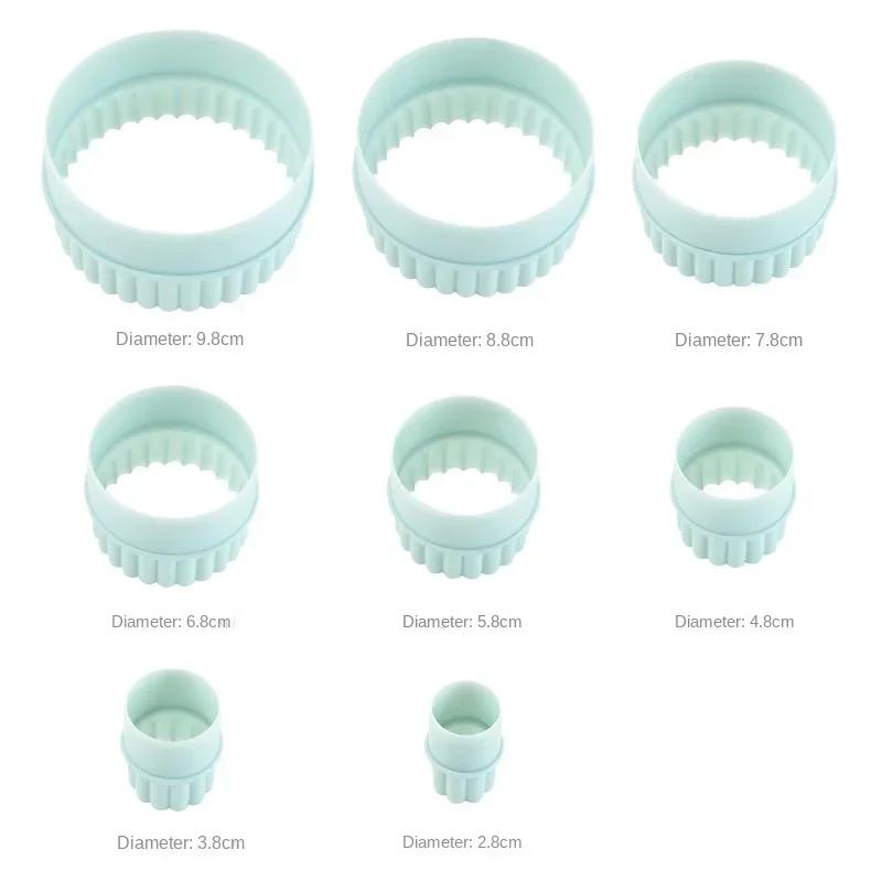 

BPA-Free Fluted Edge Cookie Cutters 8-Piece Set Plastic Baking Molds for Uniform Biscuits, Fondant & Holiday Cookie Decorating