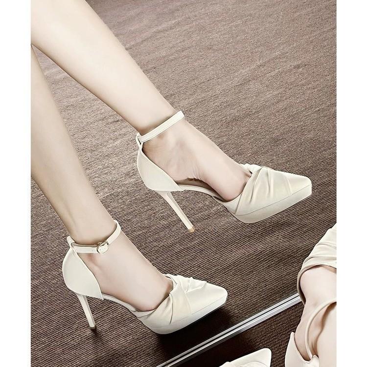 French Hollow High Heels Women's 2025 New Temperament Socialite One-word Buckle Strap Skirt Stiletto Sandals Women