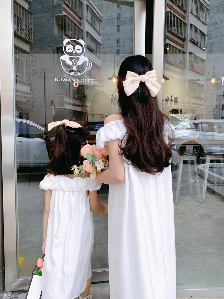 2023 Summer Off-Shoulder Mother-Daughter Suspender Beach Dress