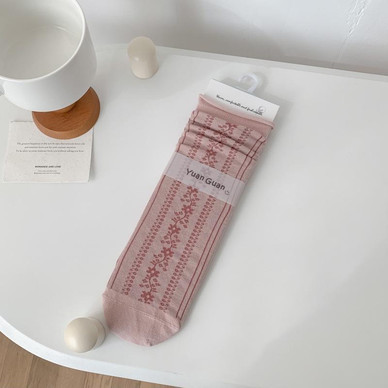 Niche Literary And Artistic Retro Floral Tube Socks Children'S Spring And Summer Thin Breathable Casual Socks Curled Vine Stacking Socks