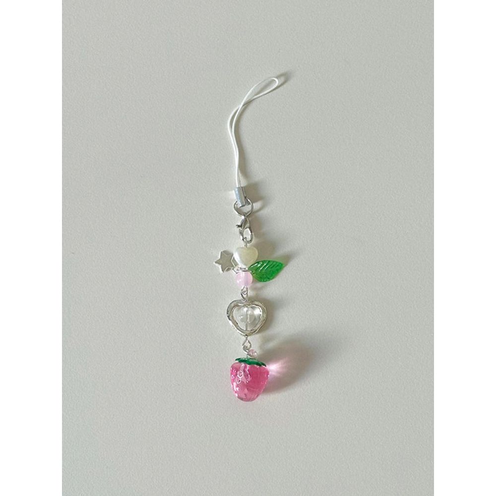 

boraand Strawberry Key ring Heart Keychain (attachable) (3,000 won)