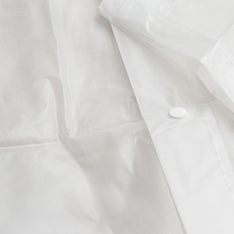 Daiso Monochromes Durchscheinendes Hemd