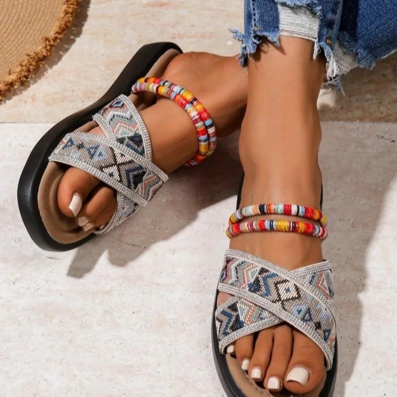 2025 Summer Women's mixed colors Low Heel Sandals Casual Outdoor Versatile Slippers for Beach Travel & Daily Slippers