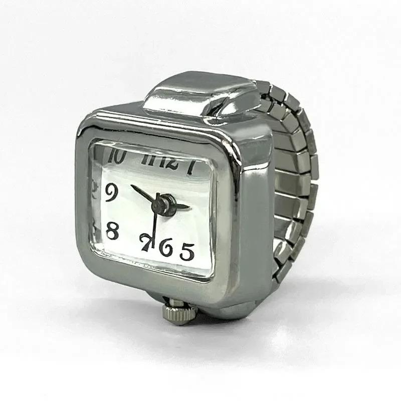 2026 Neue Retro Modische Punk Uhr Ring Vielseitiger Nischen Paar Finger Uhr Mini Uhr Niedliche und Kreative Elektronische Uhr