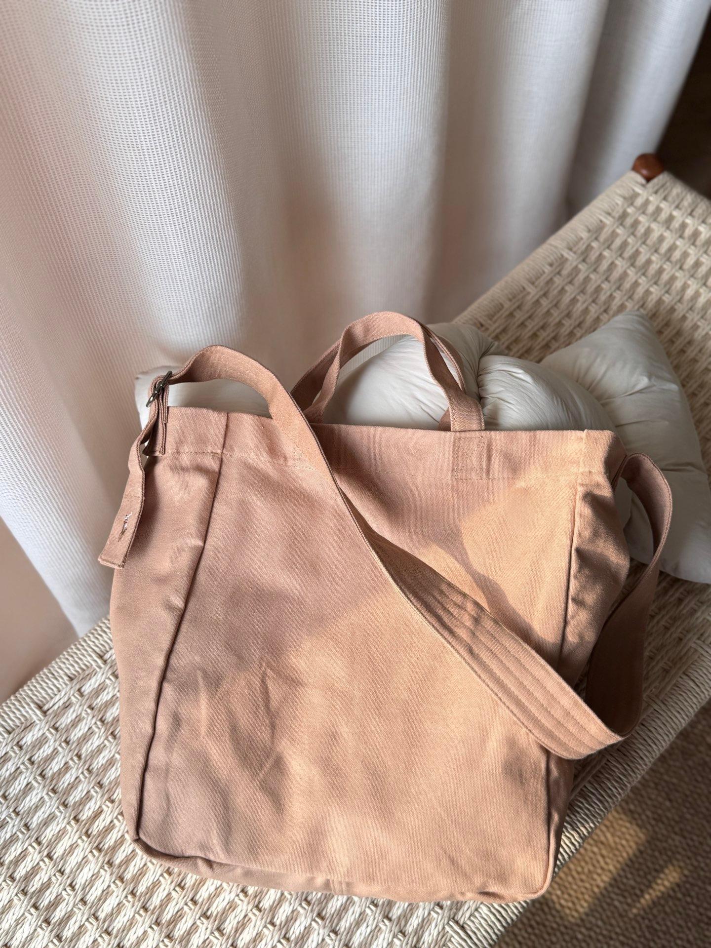 

Solid Color Literary Canvas Handbag Casual Tote Commuter Messenger Versatile Mommy Student Training Bag 33*15*38 янтарь