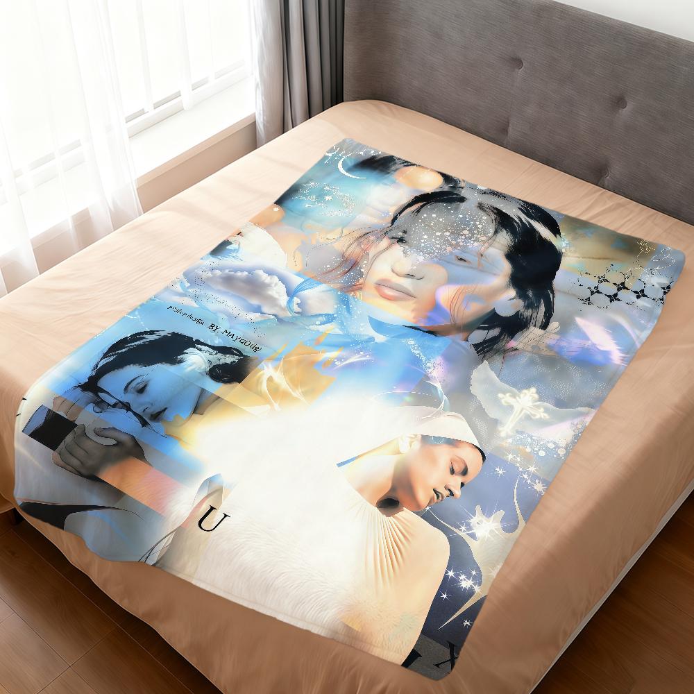 singer r-rosalia Lux Berghain fashion cool soft warm plush blanket dorm sofa living room pet hogar bedroom gift nap home Flannel